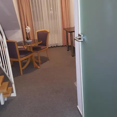 Nivasapartment Hotel *